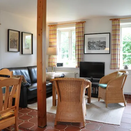 Haus Karoline Jule Apartment *