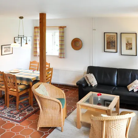 Haus Karoline Jule Apartment